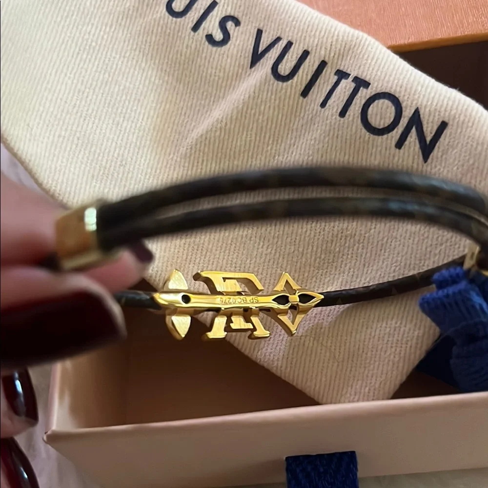 Louis Vuitton Iconic bracelet - Picture 3 of 7
